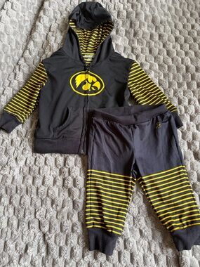 Iowa Hawkeyes baby track suit